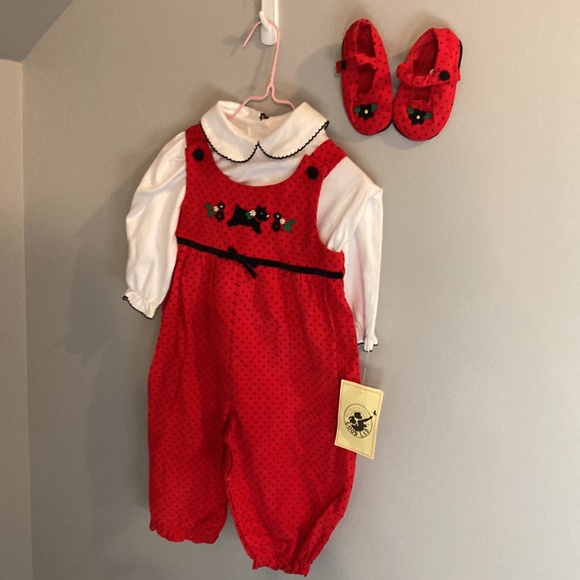 ✨NWT✨Christmas Outfit - Picture 4 of 9